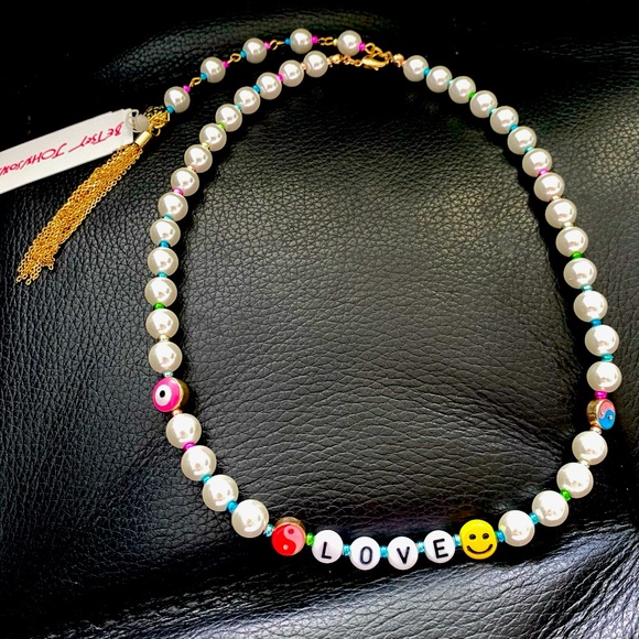 Betsey Johnson LOVE Pearl Rainbow Gold Tone Tassel Extender Collar Necklace NWT - Picture 13 of 14